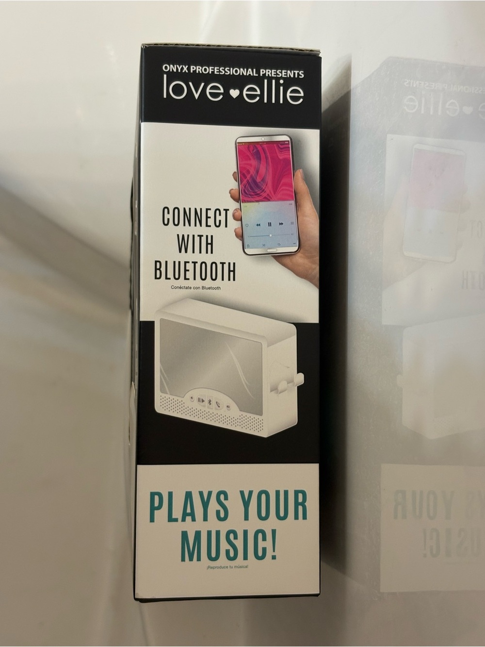 love•ellie 'Meet Brigette' Multi-Mirror with Bluetooth - Picture 3 of 10